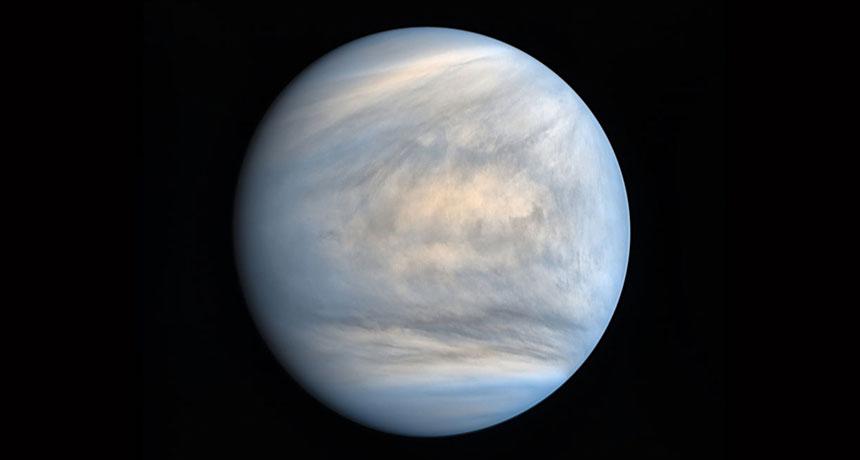 Аппарат JAXA «Акацуки» продолжает активно изучать Венеру
