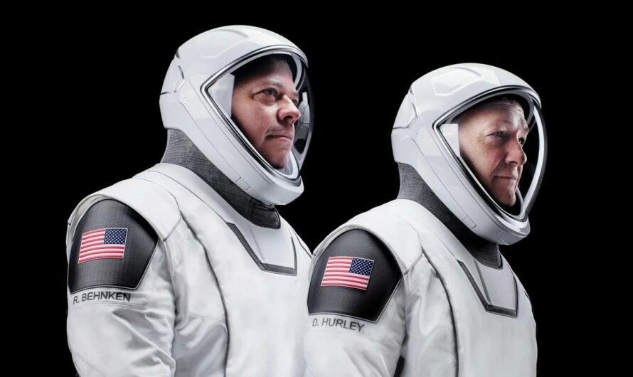 Почему запуск SpaceX Crew Dragon называют историческим и при чем тут украинец