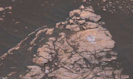 NASA Curiosity начал исследовать новый регион на Марсе