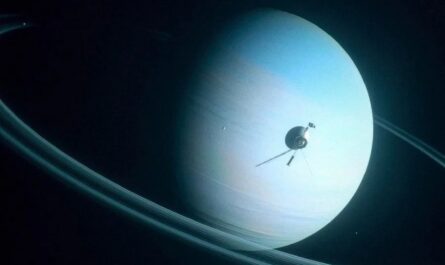 "Вояджер-2" добрался до границ Солнечной системы