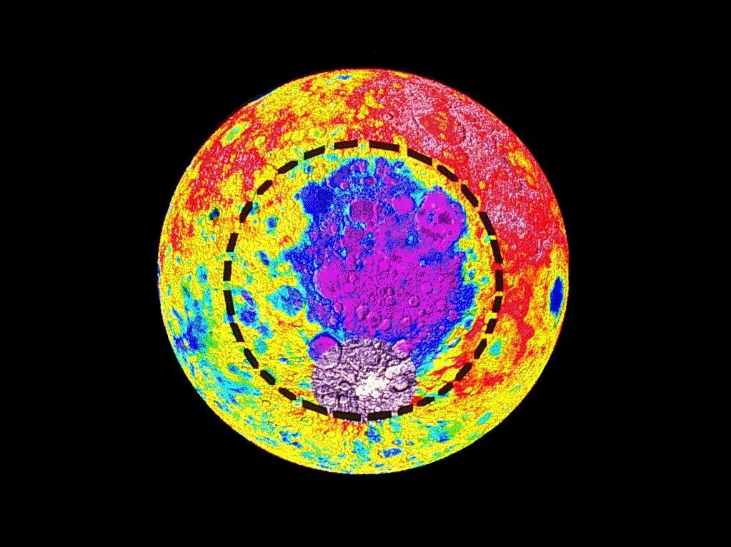 Под крупнейшим кратером Луны обнаружена металлическая аномалия