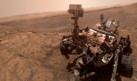 Марсоход NASA Curiosity обнаружил вероятные следы органических солей
