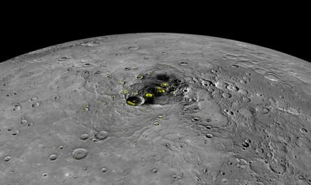 В кратерах Меркурия обнаружены залежи водяного льда