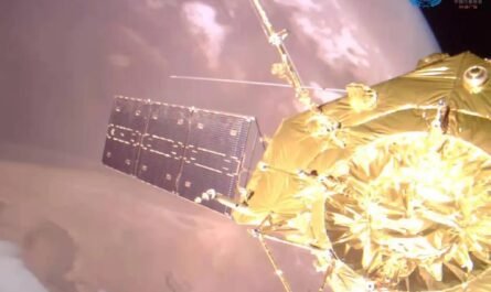 Марсианский орбитальный аппарат Китая Tianwen-1 прислал новые невероятные селфи