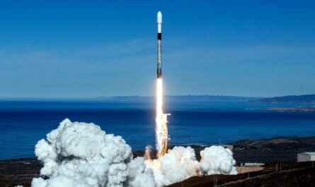 Запуск SpaceX: успешный полет Falcon 9 и возвращение первой ступени
