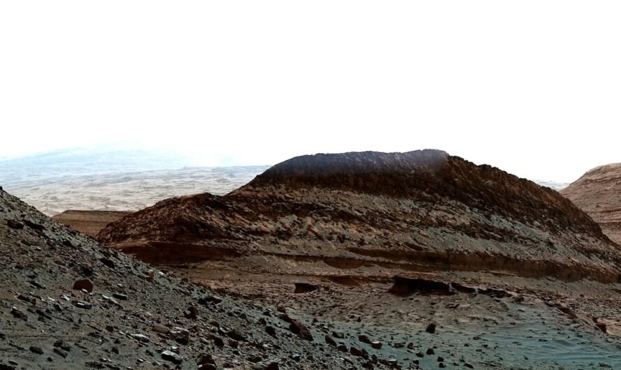 Перевал Парайтепуй: детальная панорама от марсохода NASA Curiosity